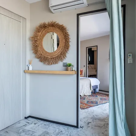 2-br Rooftop In Palm 2-min Walk To Beaches קאן